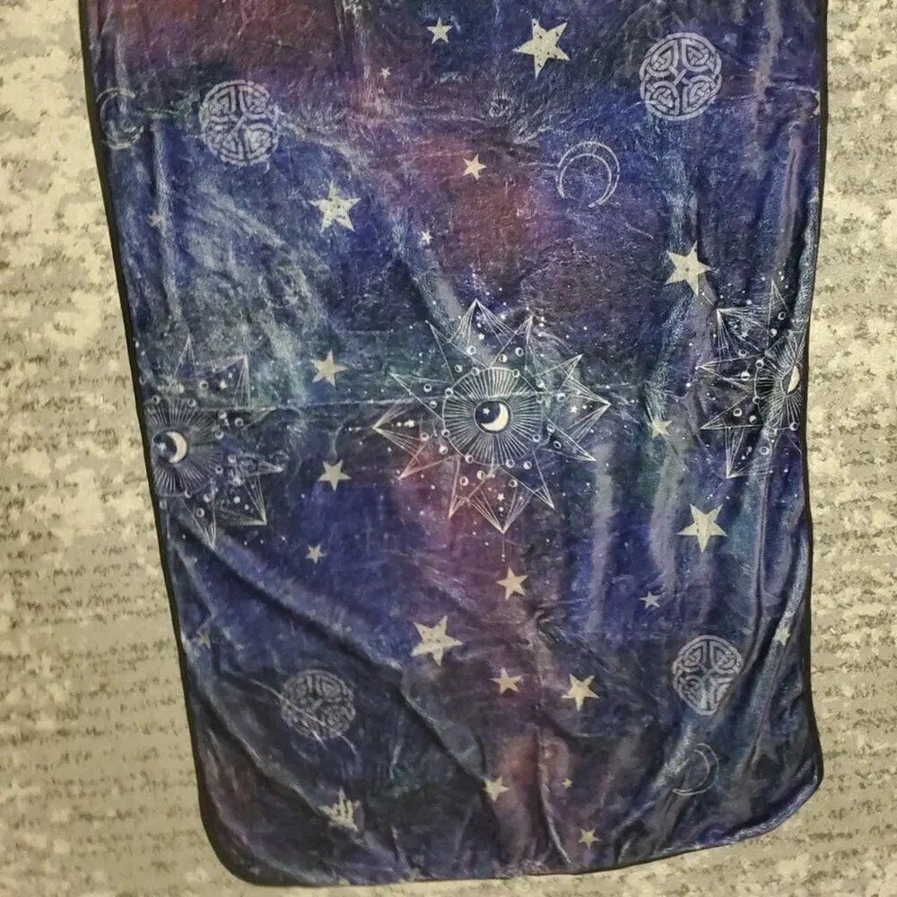 Harry Potter Accio box invisibility Throw Blanket || 8x4 EUC